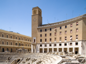 Details of the splendid baroque Lecce in southern Italy